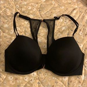 Black Victoria secret bra